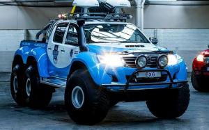 Arctic Trucks Toyota Hilux AT44 Willis Resilience Expedition 6x6 '2013